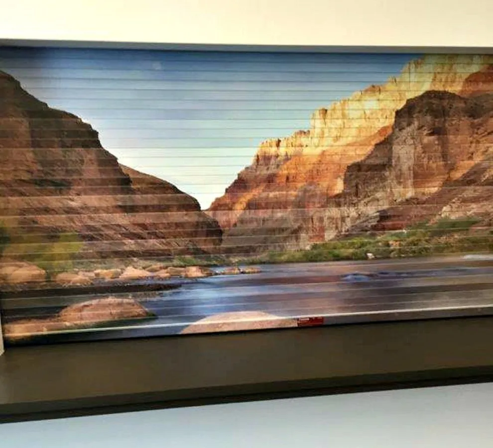 New printed security window in store